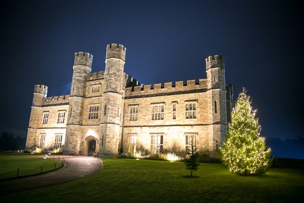 (c) Leeds Castle