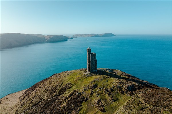 Milners Tower Port Erin (c) Visit Isle of Man