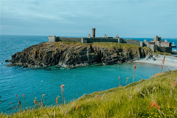 Peel Castle (c) Visit Isle of Man
