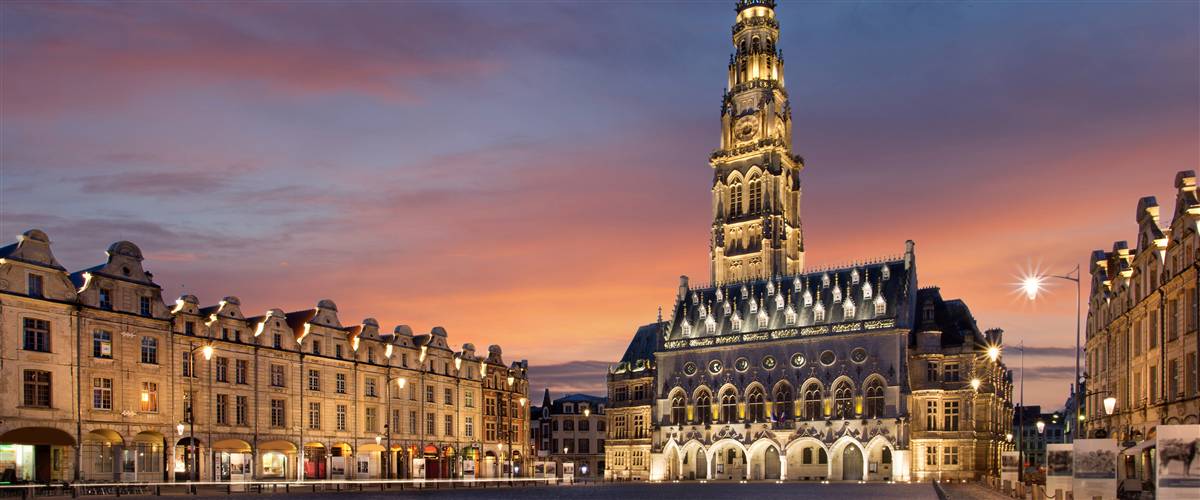 Place des Heros, Arras
