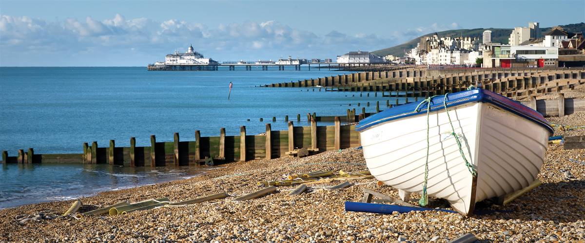 Picture of a boat on Eastbourne Seafront